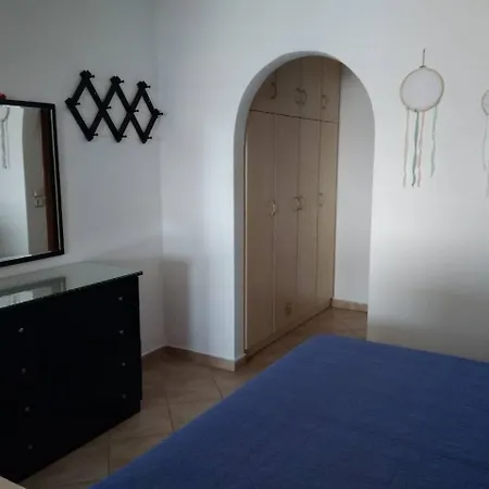 펜션 Traditional House With An Amazing Sea View - Kímolos
