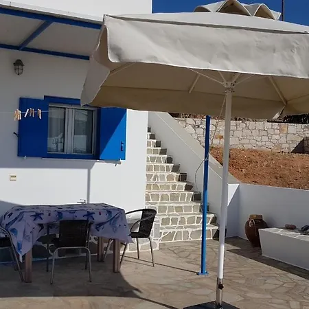 펜션 Traditional House With An Amazing Sea View - Kímolos